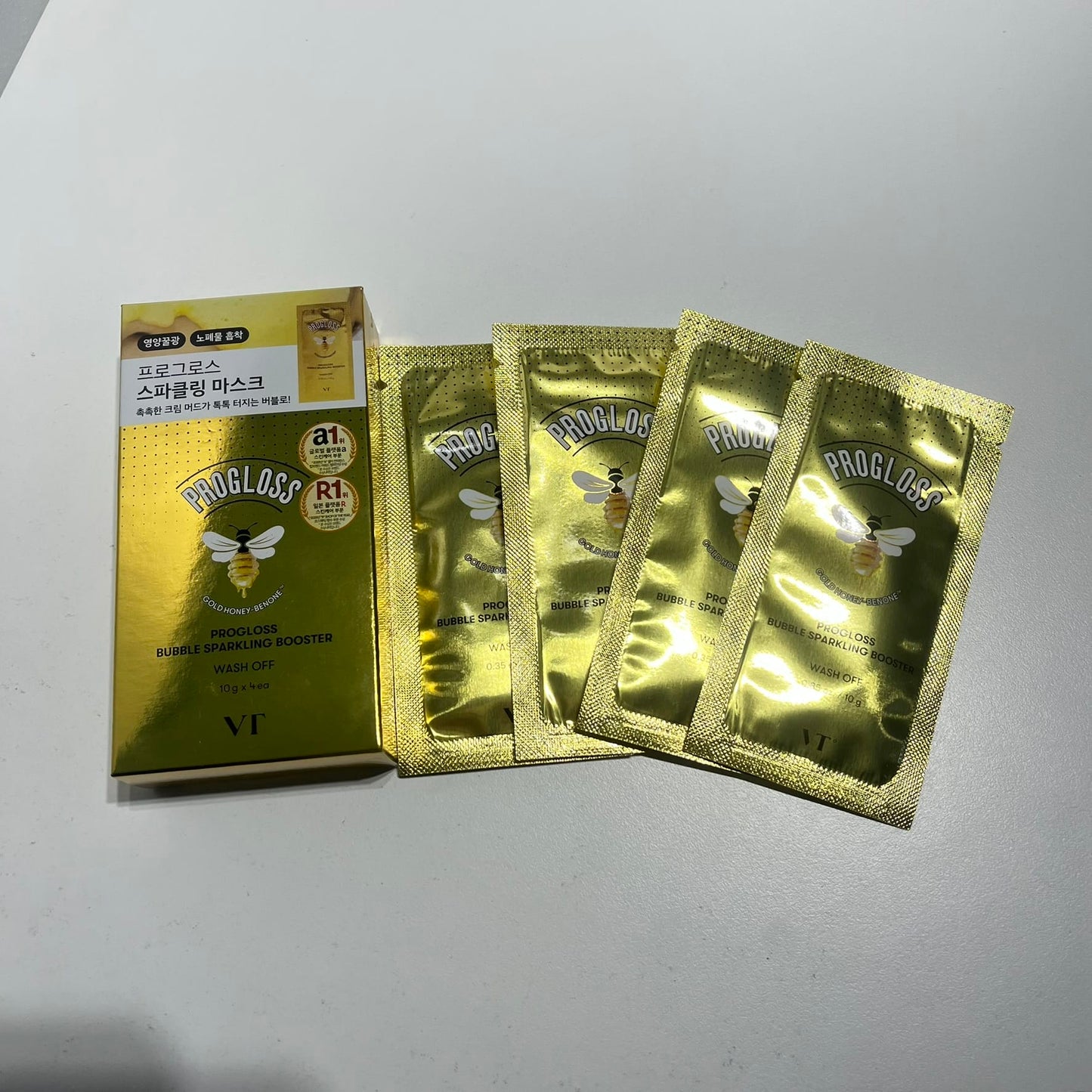 oxygenating face treatment with gold and honey