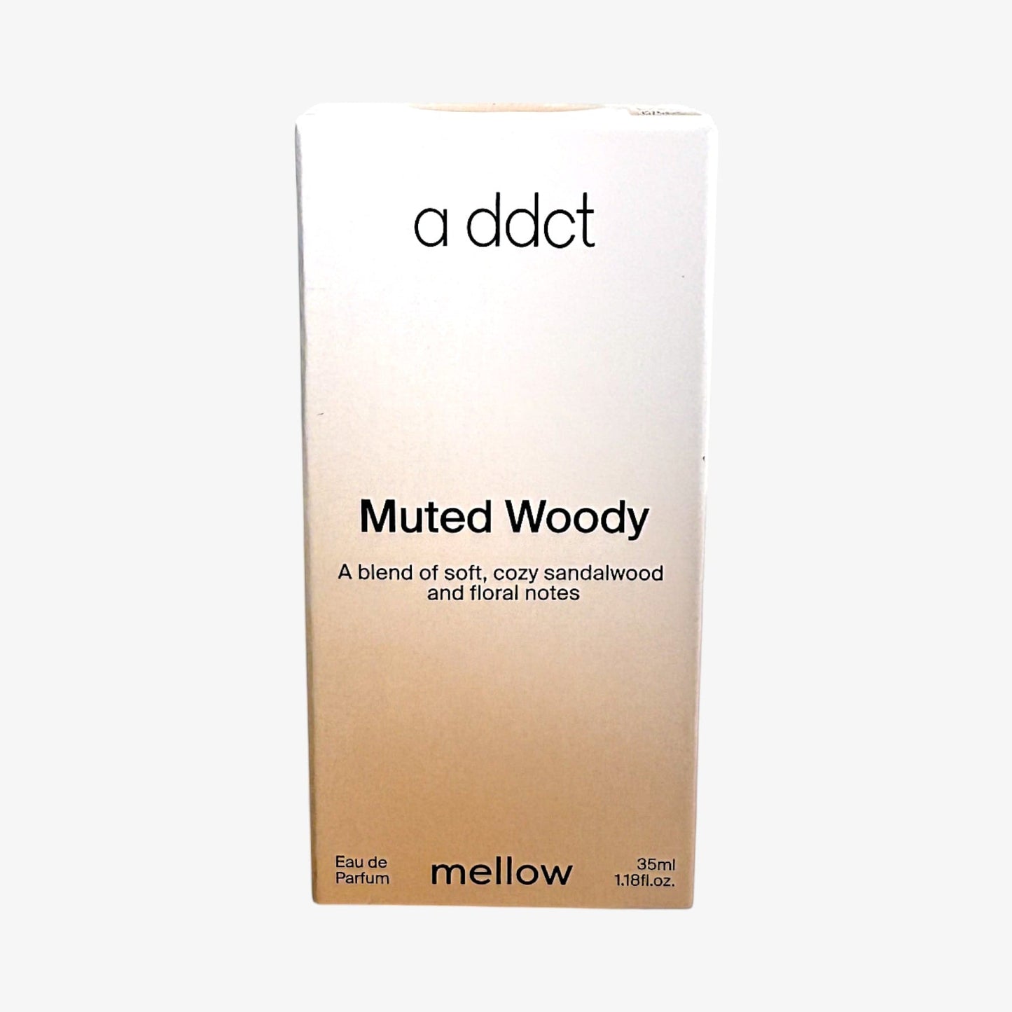 muted woody perfume women with sandalwood woody perfume