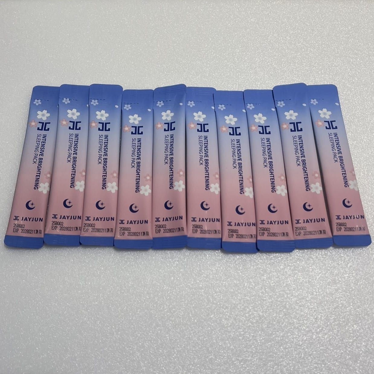 korean sleeping mask for dull skin hydration