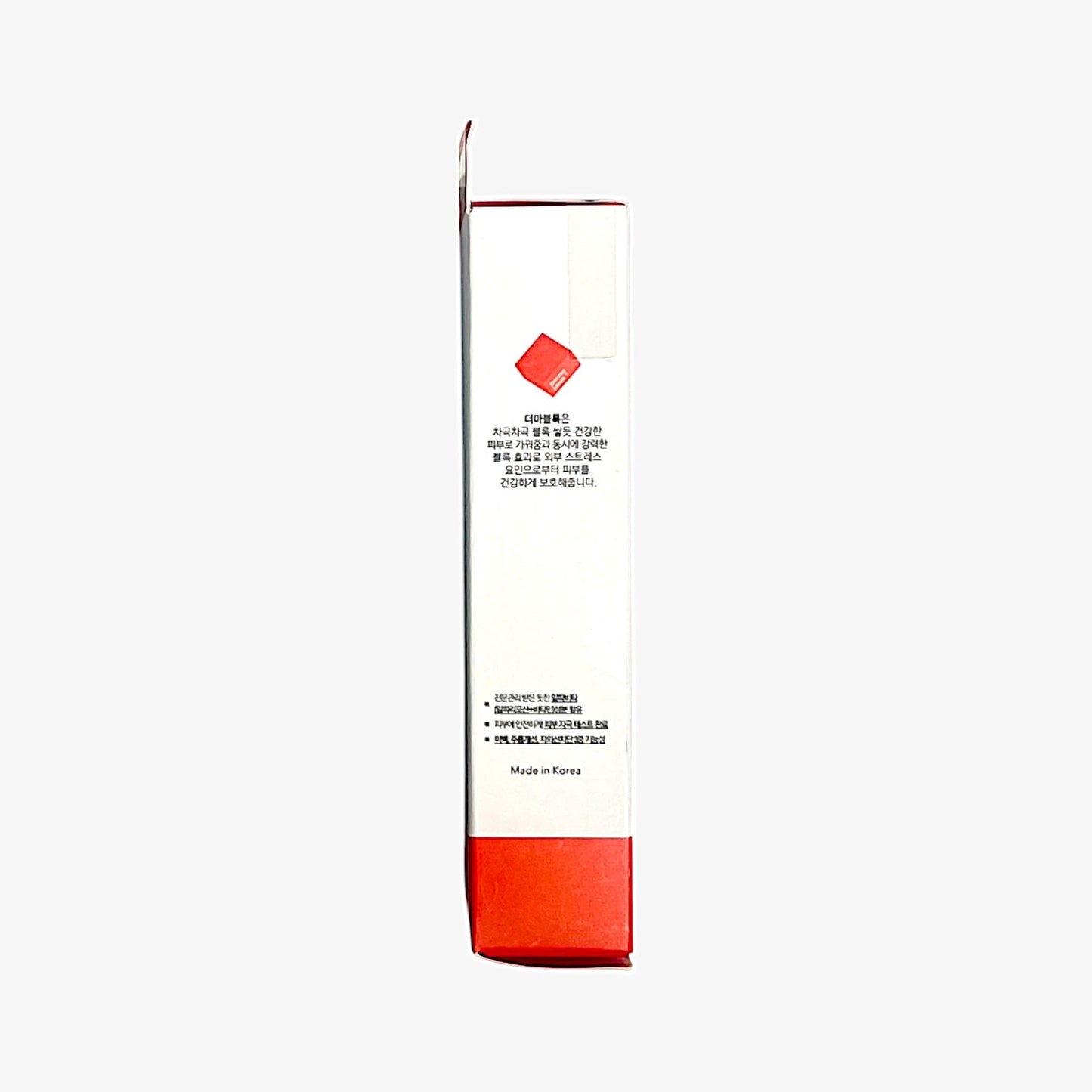 daily facial sunscreen with panthenol and soothing ingredients