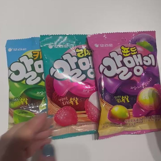 fruit jelly snack made with real grape juice