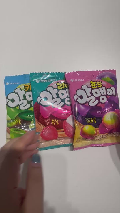 fruit jelly snack made with real grape juice