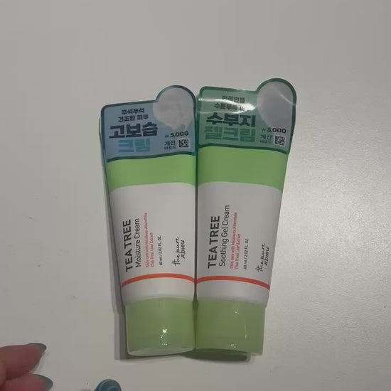 tea tree calming gel with natural plant extracts