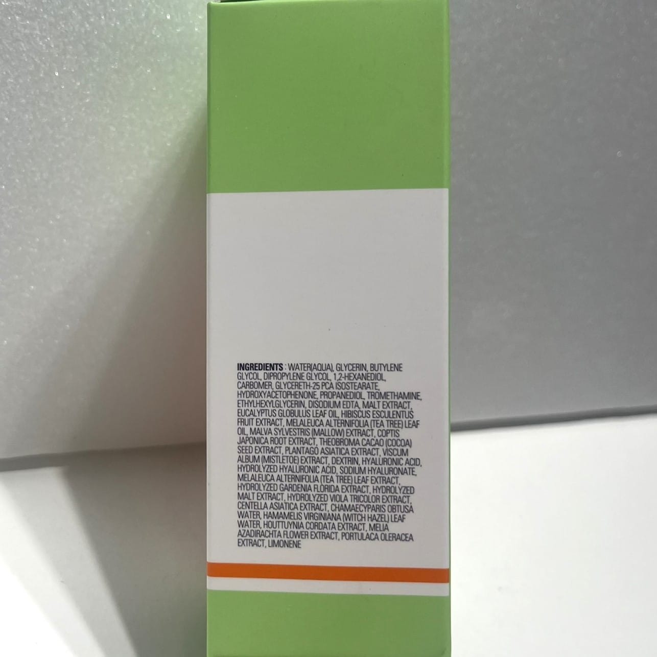 acne-prone skin tea tree essence for combination skin